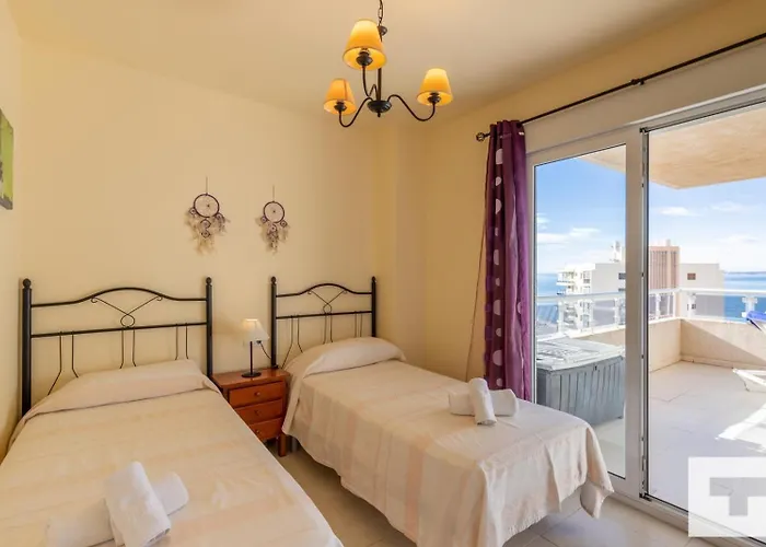 Apolo Xviii 57 - Grupo Turis * 卡尔佩